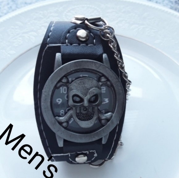 Other - Mens Unisex Skull & Chain Punk Rock Watch